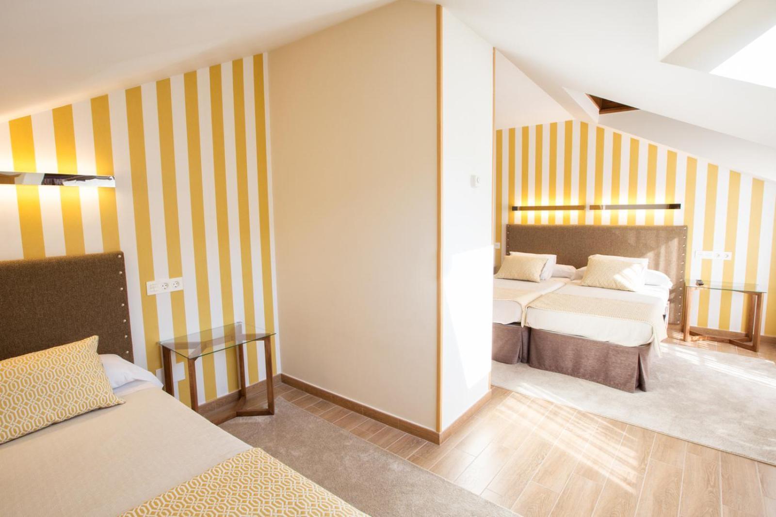Hotel La Casona De Llerices กังกัส เด โอนิส ภายนอก รูปภาพ