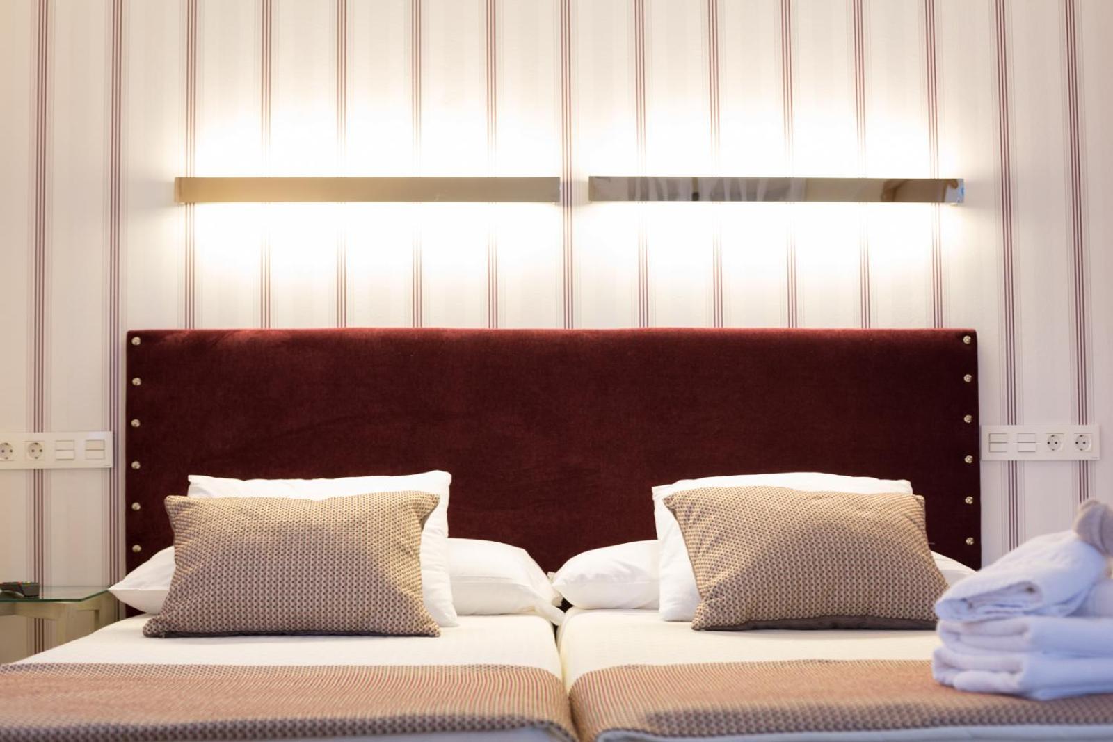 Hotel La Casona De Llerices กังกัส เด โอนิส ภายนอก รูปภาพ
