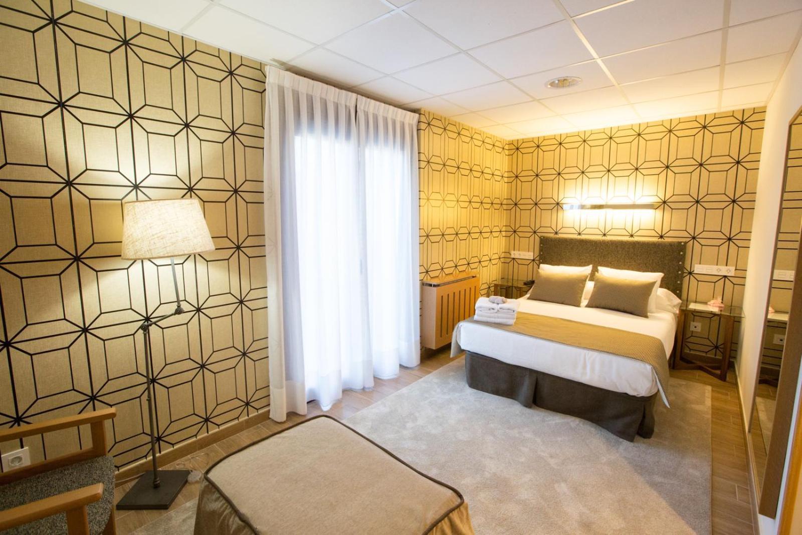 Hotel La Casona De Llerices กังกัส เด โอนิส ภายนอก รูปภาพ