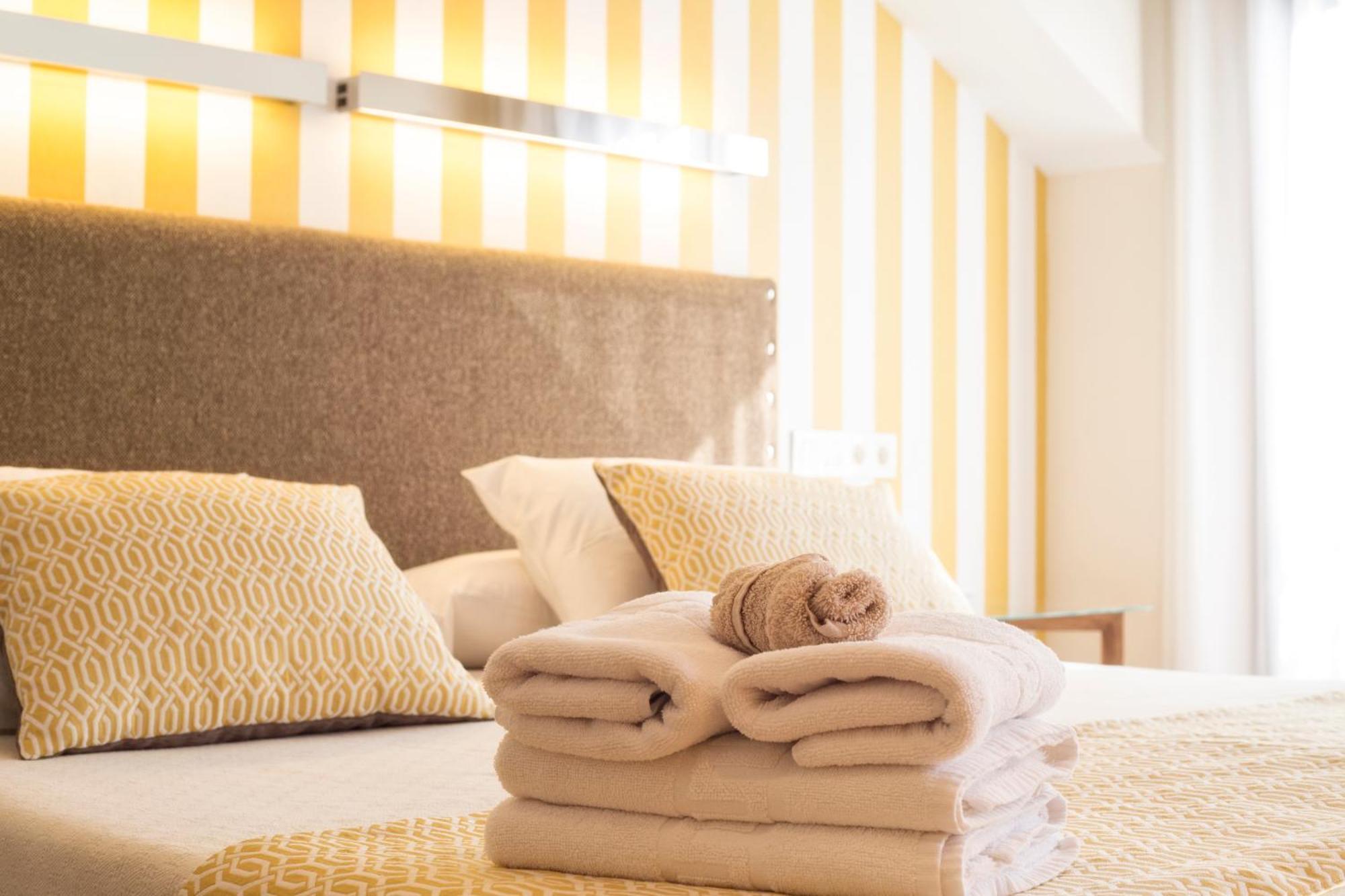 Hotel La Casona De Llerices กังกัส เด โอนิส ห้อง รูปภาพ