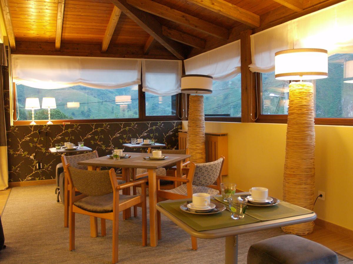 Hotel La Casona De Llerices กังกัส เด โอนิส ภายนอก รูปภาพ