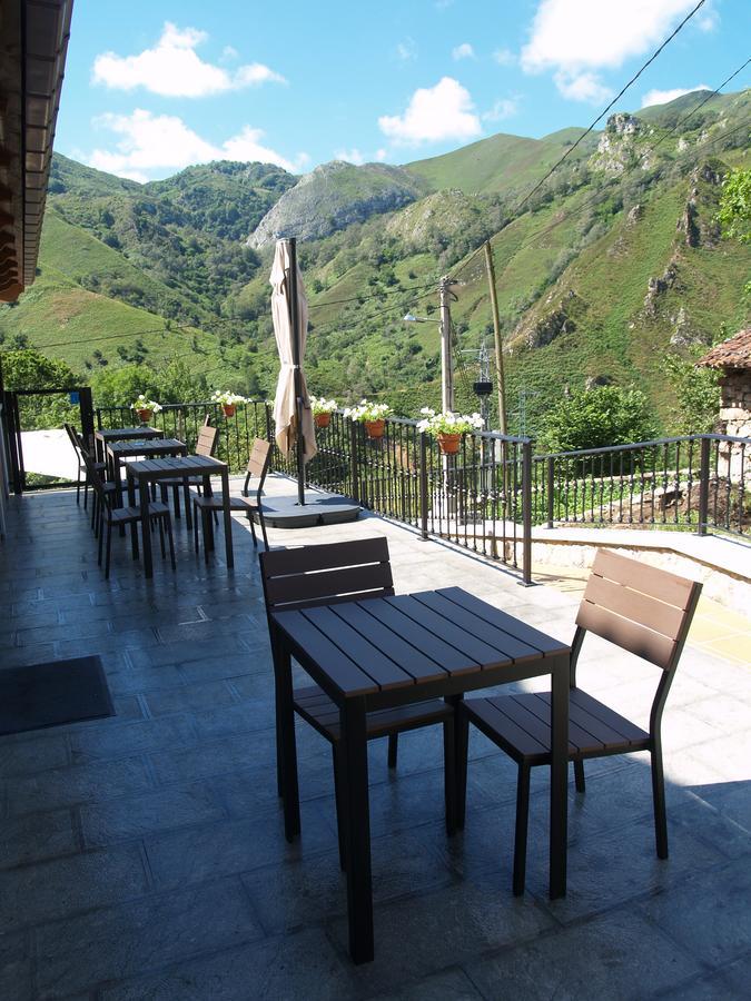 Hotel La Casona De Llerices กังกัส เด โอนิส ภายนอก รูปภาพ