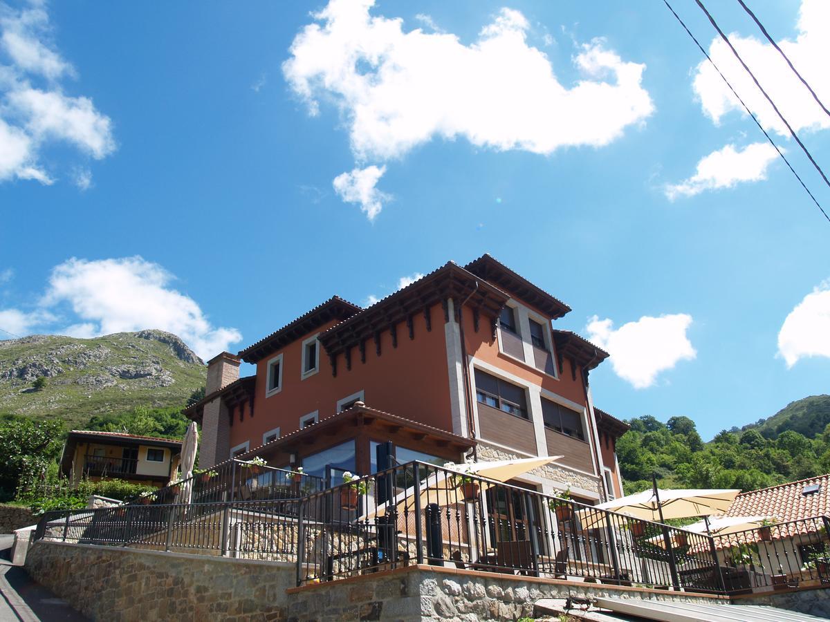 Hotel La Casona De Llerices กังกัส เด โอนิส ภายนอก รูปภาพ