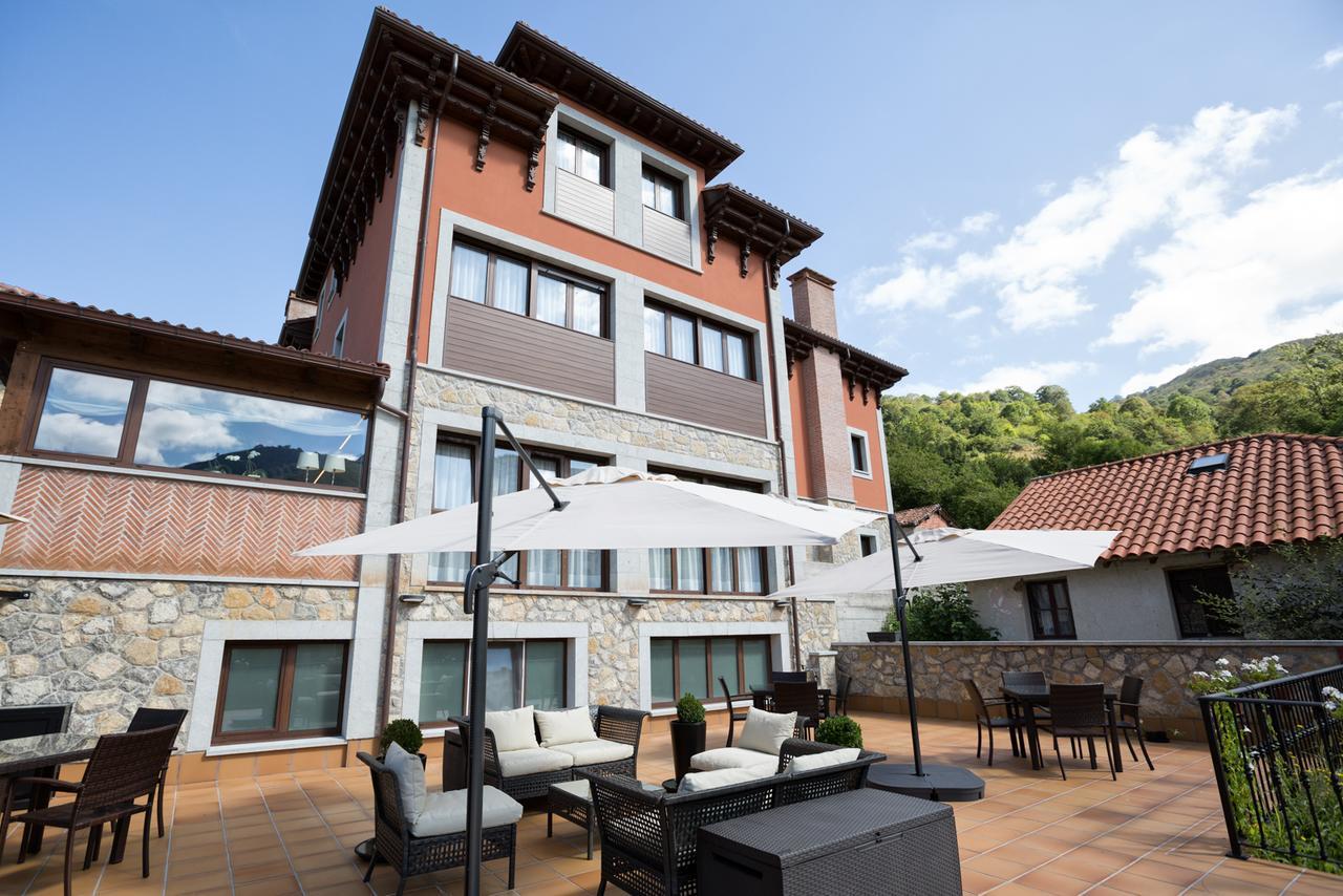 Hotel La Casona De Llerices กังกัส เด โอนิส ภายนอก รูปภาพ