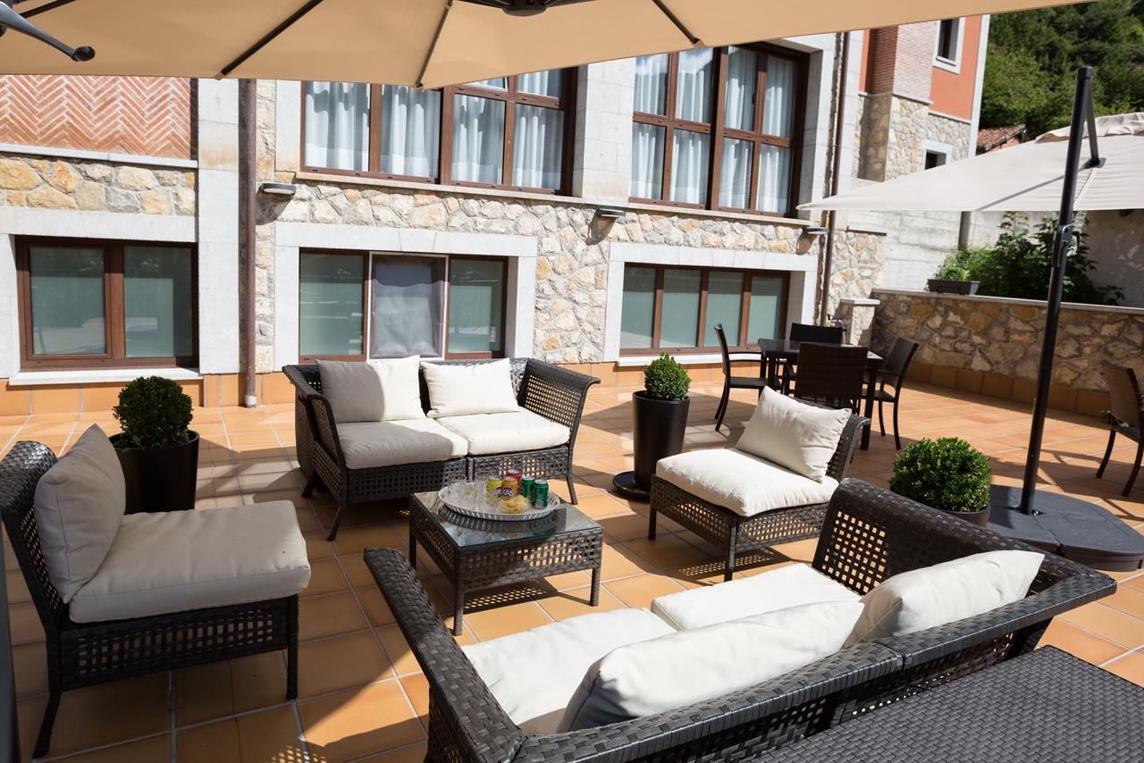 Hotel La Casona De Llerices กังกัส เด โอนิส ภายนอก รูปภาพ