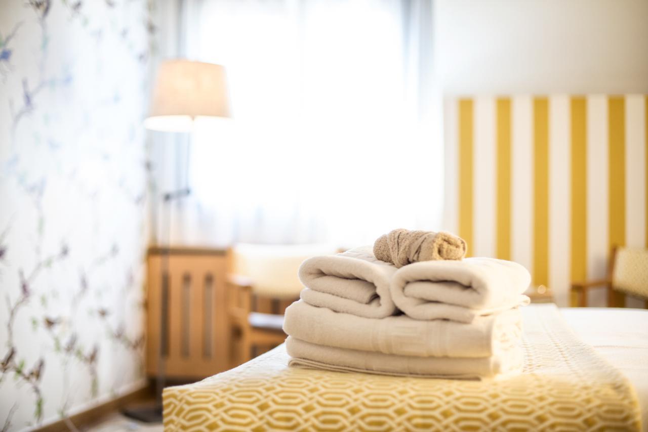 Hotel La Casona De Llerices กังกัส เด โอนิส ภายนอก รูปภาพ